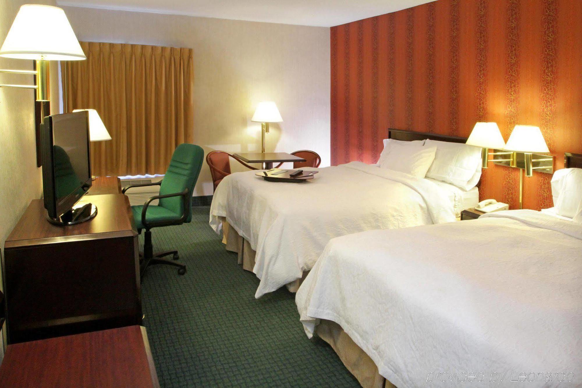 Hampton By Hilton Monterrey Galerias Obispado Exterior photo
